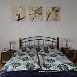 Art-house 2 *