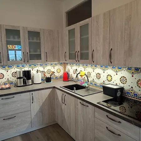 Апартаменты Art-house 2 *